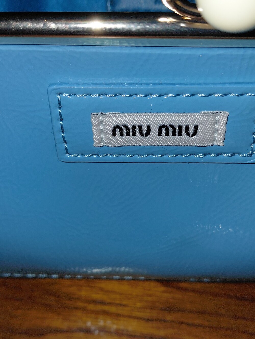Christmas Gift? Miu Miu Blue Patent Leather Chain Clutch + Box, New - Picture 6 of 8